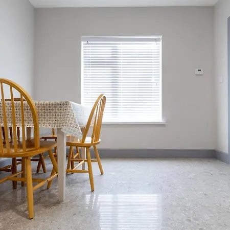 Brookville タラモア